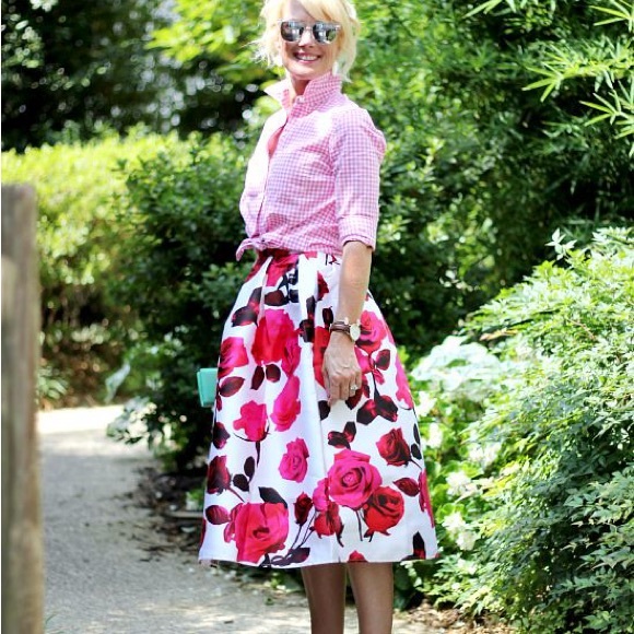 SAN JOY hi-lo bow front full floral skirt - Picture 2 of 12